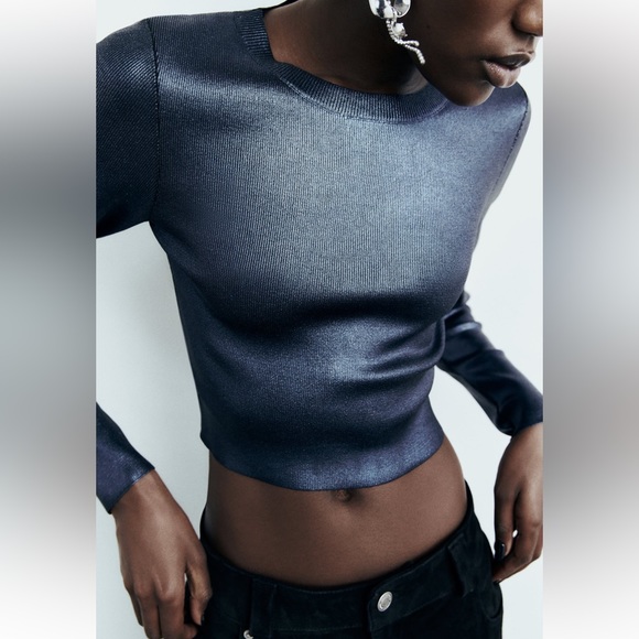 ZARA FOIL KNIT CROP TOP - Picture 2 of 8
